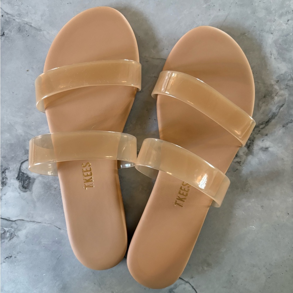 TKEES Women's Tan Sandals